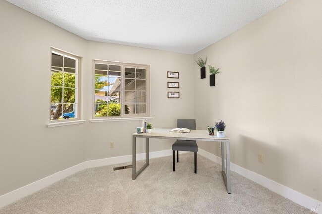 828 Stoneridge Cir in Fairfield, CA - Building Photo - Building Photo
