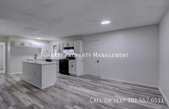 76 S Meadowcliff Dr in Little Rock, AR - Building Photo - Building Photo