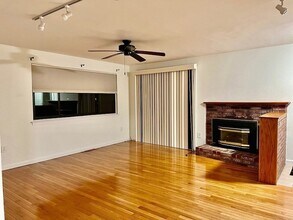 42 Treetop Park in Westborough, MA - Building Photo - Building Photo