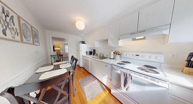 91 Chestnut St, Unit SI ID1238039P in Brookline, MA - Building Photo - Building Photo