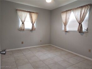 58 Hamlin Ct in Lehigh Acres, FL - Building Photo - Building Photo