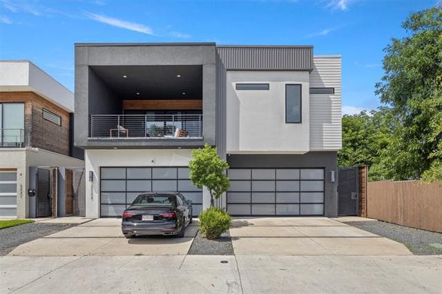 property at 2335 Kirby St