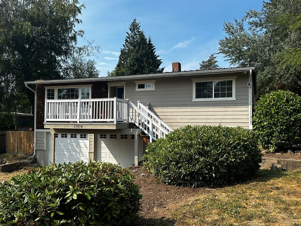 17514 SE 134th St in Renton, WA - Building Photo