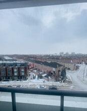 225 Malta Av in Brampton, ON - Building Photo - Building Photo