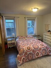 6 O St, Unit 1 in Boston, MA - Foto de edificio - Building Photo