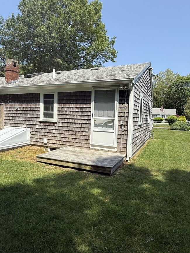7 May Ln in Yarmouth, MA - Building Photo - Building Photo