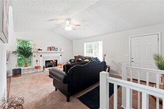658 Clyde Cole Rd in Dallas, GA - Building Photo - Building Photo