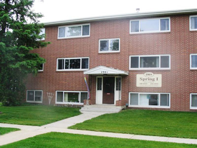 Spring in Fargo, ND - Foto de edificio