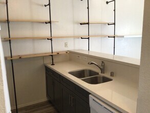 3601 Hughes Ave in Los Angeles, CA - Building Photo - Building Photo