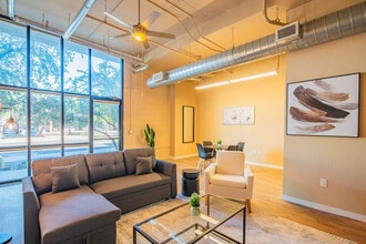 1275 E University Dr in Tempe, AZ - Building Photo - Building Photo