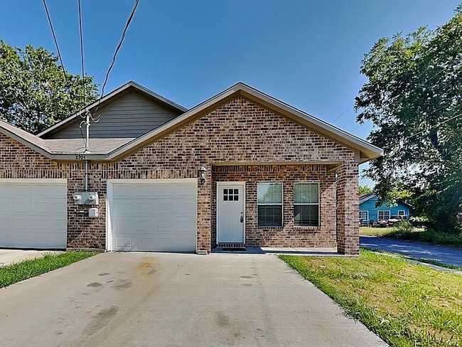 property at 2904 Bourland St