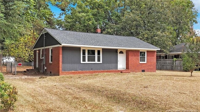 4914 Walnut Dr in Fayetteville, NC - Building Photo - Building Photo
