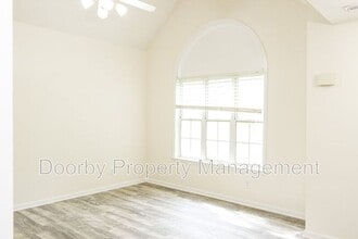 1004 Roselawn Dr in Chattanooga, TN - Building Photo - Building Photo