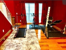 8325 Windstream Way in Jamestown, NC - Building Photo