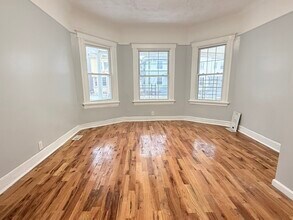 44 N 16th St, Unit 1 in East Orange, NJ - Building Photo - Building Photo