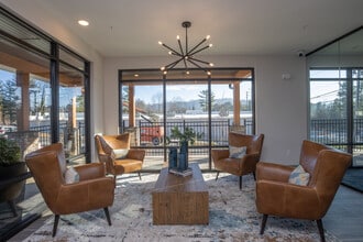 Venture at Long Shoals in Arden, NC - Building Photo - Building Photo