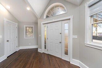 270 S Center St in Northville, MI - Building Photo - Building Photo