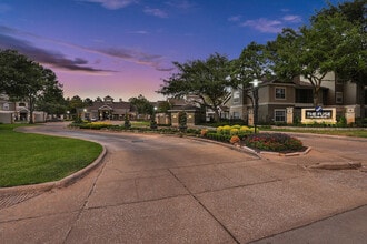 The Fuse at Park Row in Houston, TX - Building Photo - Building Photo