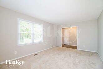2350 Woodgreen Rd in Winston-Salem, NC - Building Photo - Building Photo