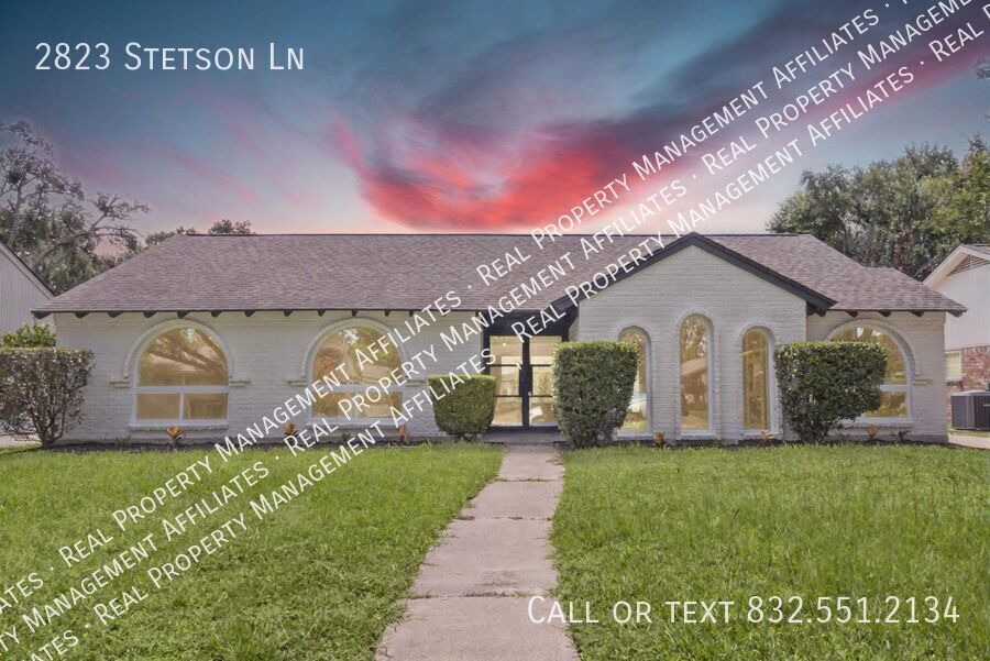 2823 Stetson Ln in Houston, TX - Building Photo