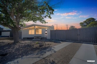 705 Osprey Cir in Las Vegas, NV - Building Photo - Building Photo