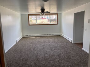 1220 N 4th St in Bismarck, ND - Building Photo - Building Photo