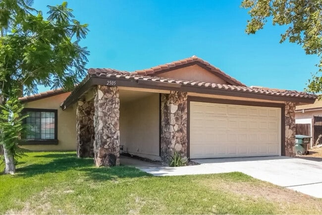 property at 34251 Belmont Ave W