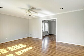 305 Joyce St in Houston, TX - Building Photo - Building Photo