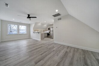 345 Jefferson St in Matthews, NC - Building Photo - Building Photo