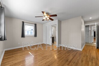 1309 Pleasant St in Indianapolis, IN - Foto de edificio - Building Photo