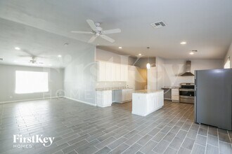 4538 W Palo Verde Ave in Glendale, AZ - Building Photo - Building Photo