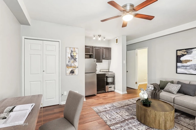 property at 1140 N La Salle Dr