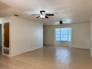 16048 Shoshone Dr in Tyler, TX - Building Photo - Building Photo