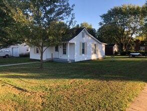 8 6th St in Farmington, MO - Building Photo - Building Photo