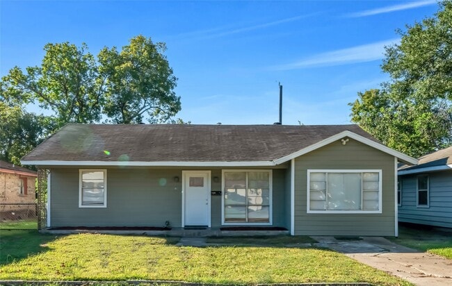 property at 3122 Nita St