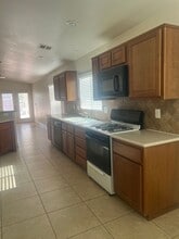 4513 Valley Quail Way in North Las Vegas, NV - Building Photo - Building Photo