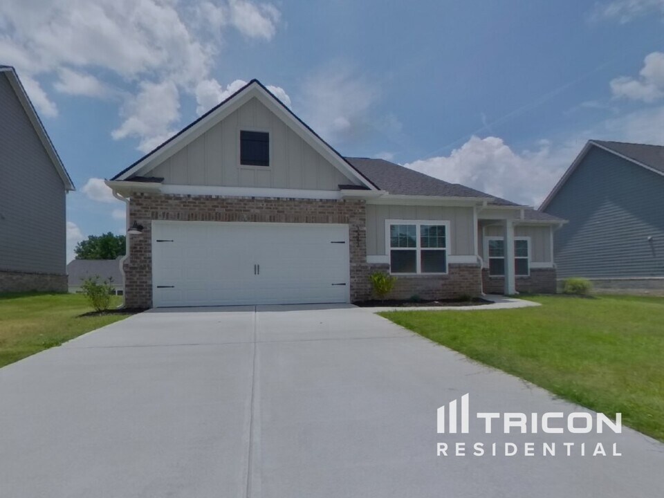 3343 Arabian Farm Ln in Dacula, GA - Building Photo