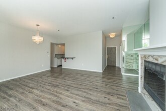 240 Main St in Little Falls, NJ - Building Photo - Building Photo