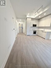 3250 Carding Mill Trail in Oakville, ON - Building Photo - Building Photo