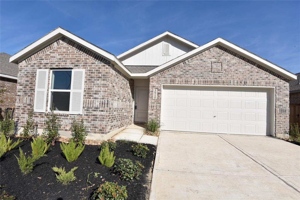 16710 Grazed Fallow Trl in Hockley, TX - Foto de edificio