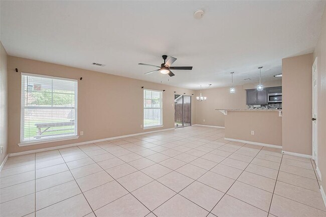 8714 Ashlawn Dr in Houston, TX - Foto de edificio - Building Photo