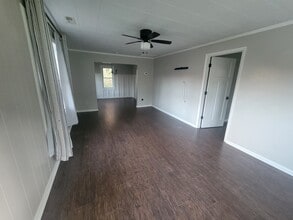 5234 Old Clyde Rd in Clyde, NC - Building Photo - Building Photo