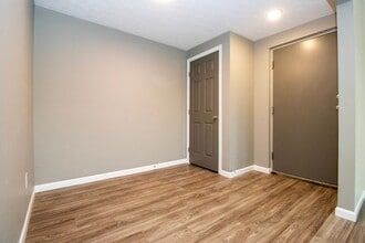 930 Hostetler Rd in Orrville, OH - Building Photo - Building Photo