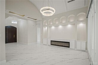 26 Hart St in Edinburg, TX - Building Photo - Building Photo