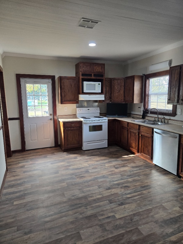 109 Champagne Ln in New Iberia, LA - Foto de edificio - Building Photo