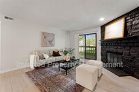 8225 Fairmount Dr in Denver, CO - Building Photo - Building Photo