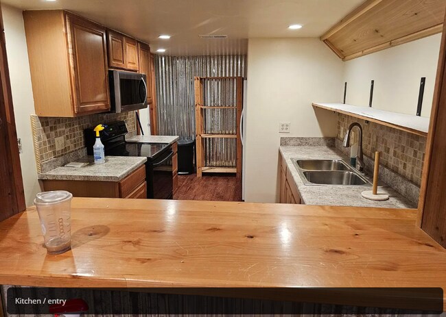 690 Valley Hills Dr in Heber City, UT - Building Photo - Building Photo