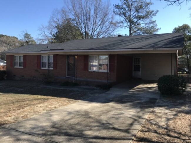 5727 Shenandoah Dr in Fayetteville, NC - Building Photo - Building Photo