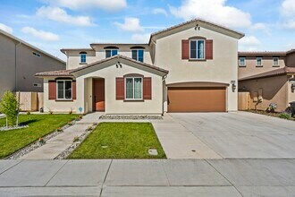 1835 Shima Ave in Manteca, CA - Building Photo - Building Photo