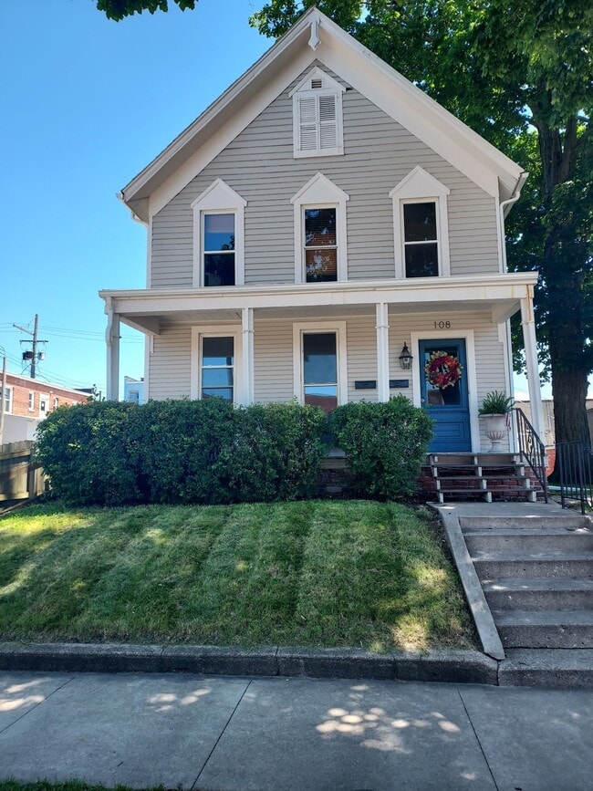 108 N Center St, Unit 108.5 in Plymouth, IN - Building Photo - Building Photo